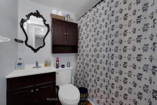 Additional image 28 of 14 Foxmere Rd