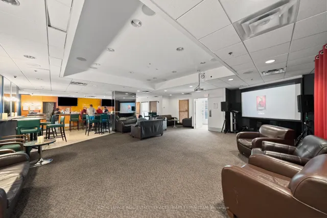 Additional image 29 of 77 Harbour Sq Unit 3504