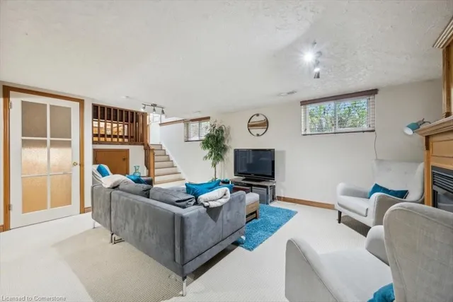 Additional image 24 of 135 Georgian Pl