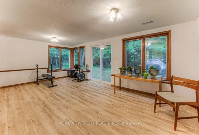 Additional image 39 of 91 Nathaniel Cres