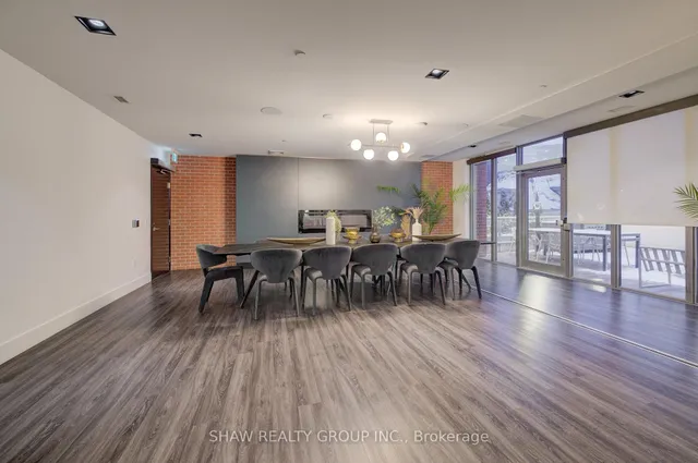 Additional image 42 of 15 Wellington St Unit 1001