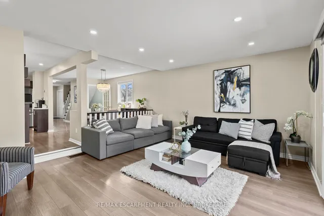 Additional image 12 of 64 Athenia Dr