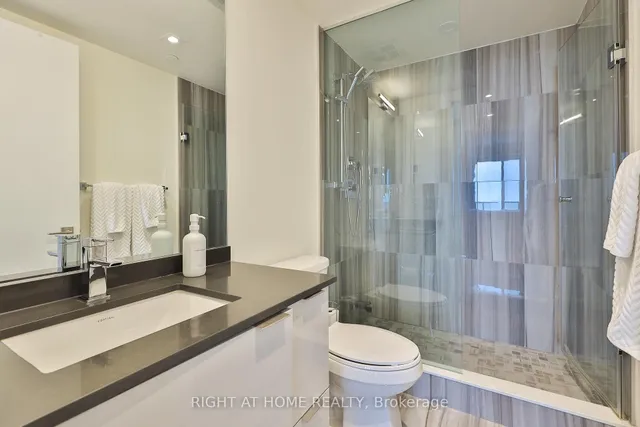 Additional image 32 of 430 Roncesvalles Ave Unit 604