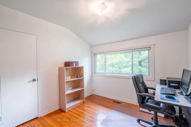 Additional image 20 of 1293 Dunbar Rd