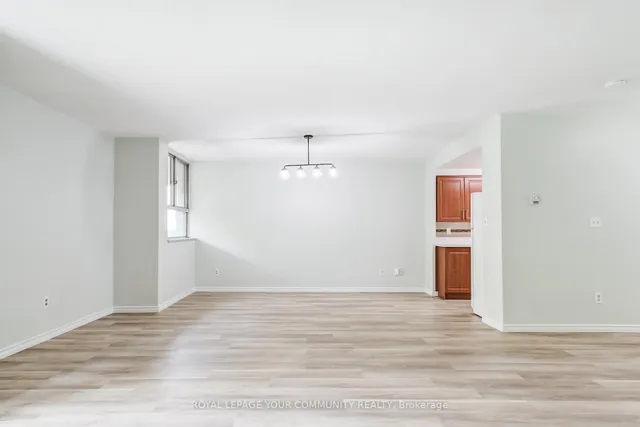 Additional image 17 of 6 Crescent Town Rd Unit 406