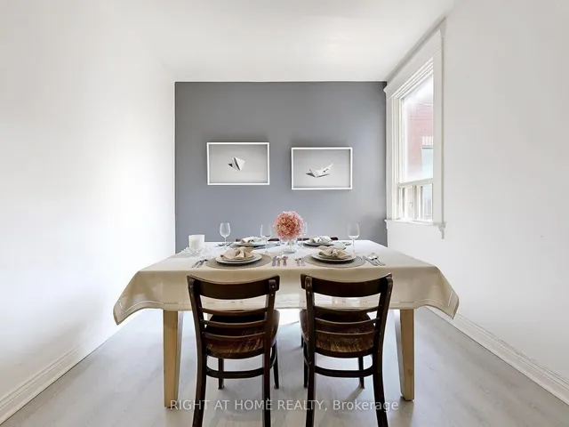 Additional image 9 of 1072 Dufferin St