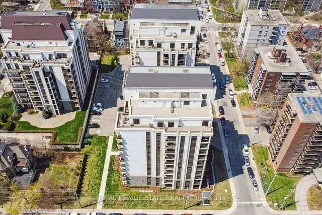 Additional image 38 of 81 Robinson St Unit 809