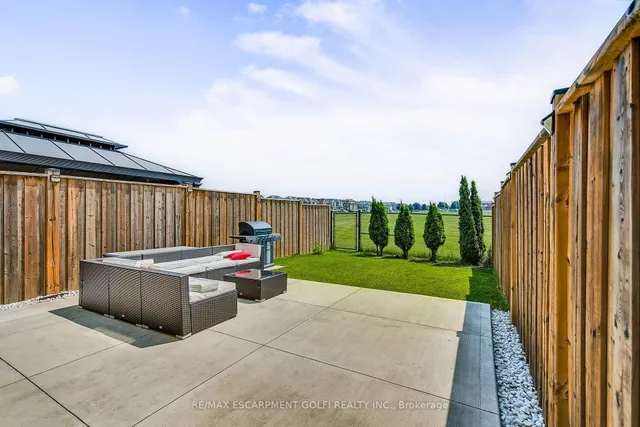 Additional image 34 of 163 Lormont Blvd