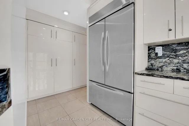 Additional image 6 of 16 Freeland Crt