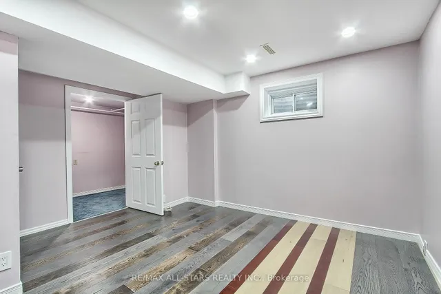 Additional image 37 of 48 Archdekin Dr