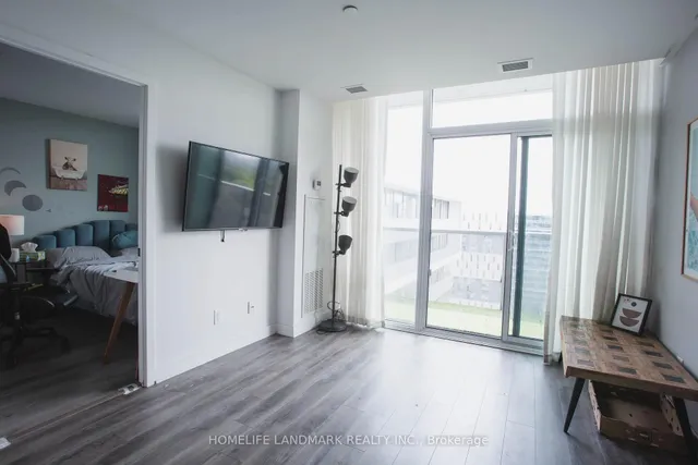 Additional image 8 of 160 Flemington Rd Unit 1522