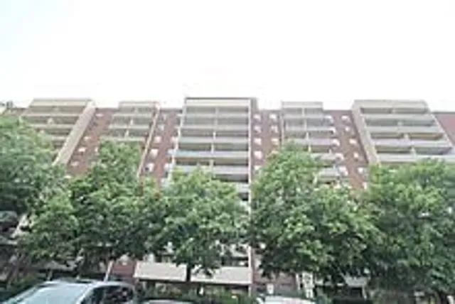 19 Four Winds Dr Unit 312