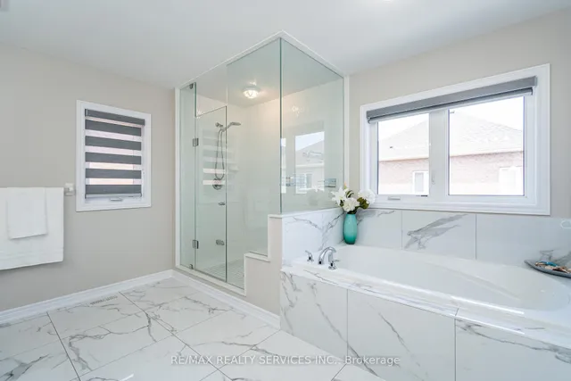 Additional image 30 of 107 Benhurst Cres