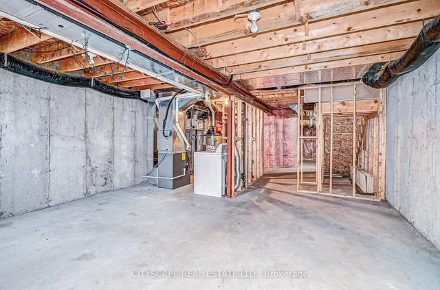 Additional image 39 of 58 Renfrew St