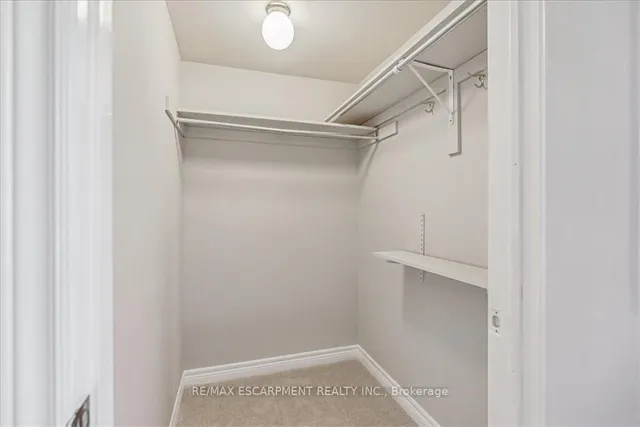 Additional image 8 of 4140 Foxwood Dr Unit 1102