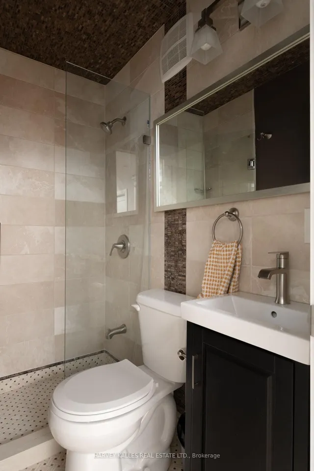 Additional image 41 of 26 McMaster Ave