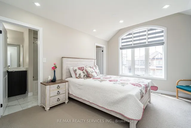 Additional image 31 of 107 Benhurst Cres