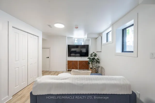 Additional image 15 of 1 Givins St