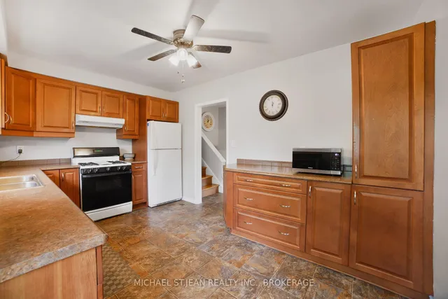 Additional image 15 of 175 Council Cres