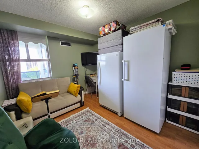 Additional image 12 of 10 Tobermory Dr Unit 804