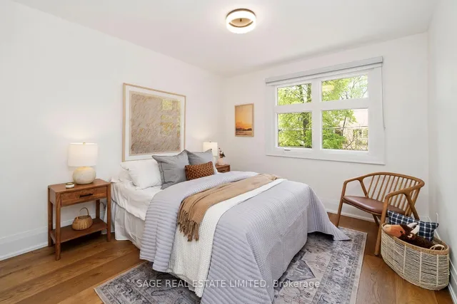 Additional image 33 of 115 Westmount Ave