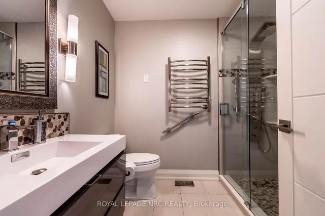 Additional image 23 of 121 Teal Ave