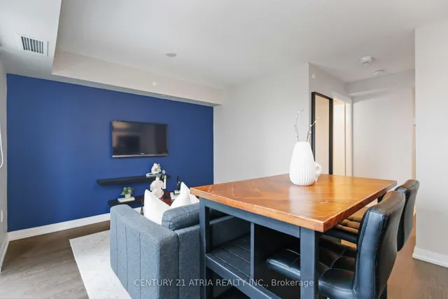 Additional image 13 of 275 Village Green Sq Unit 717