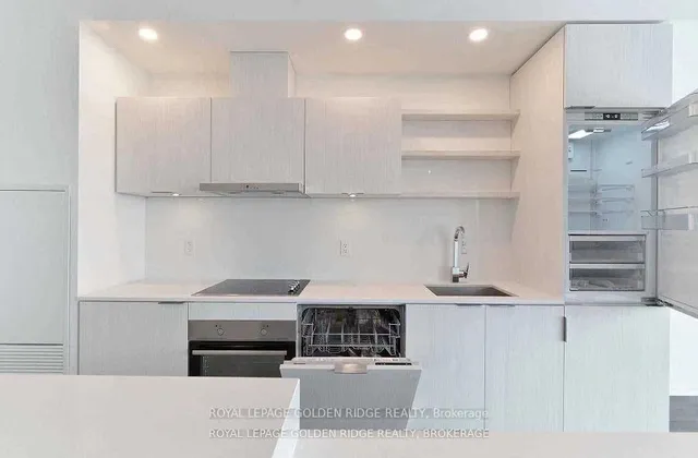 Additional image 7 of 16 Bonnycastle St Unit 1106