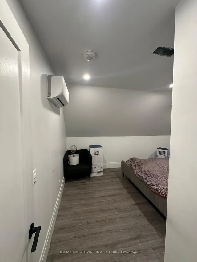 Additional image 4 of 66 Wellington St