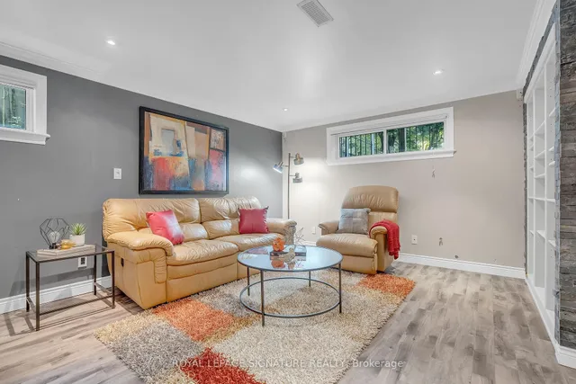 Additional image 23 of 14 Groveland Cres