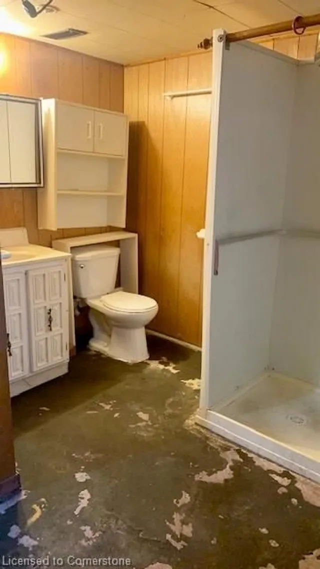 Additional image 23 of 14 Hollywood St