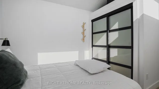 Additional image 23 of 45 Bond St