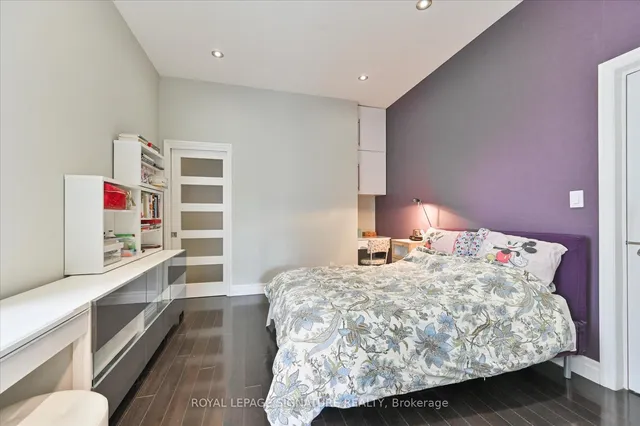 Additional image 23 of 242 Olive Ave