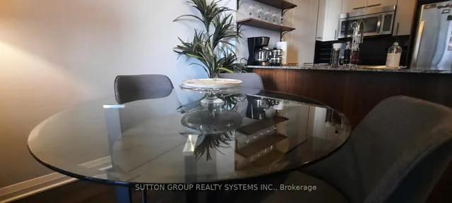 Additional image 4 of 5 Valhalla Inn Rd Unit 1605