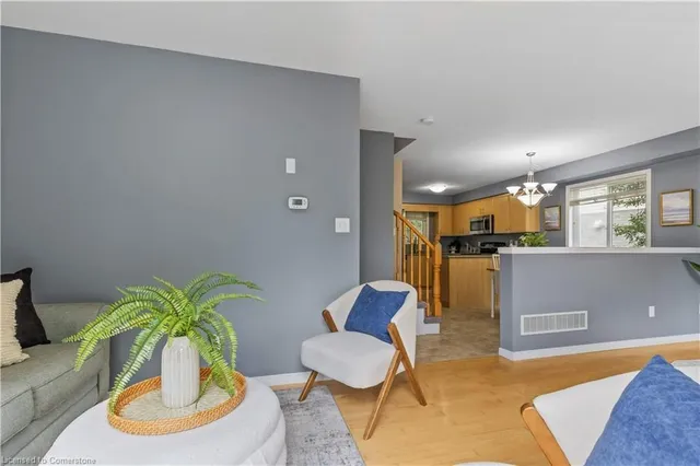 Additional image 15 of 276 Clifton Rd