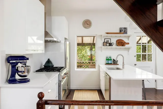 Additional image 16 of 6 Marjory Ave