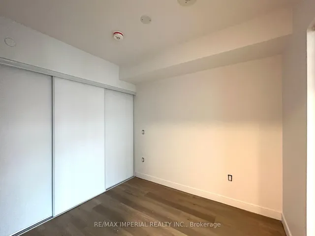 Additional image 5 of 1 Jarvis St Unit 906