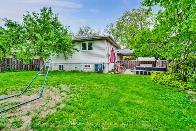 Additional image 16 of 1310 Sycamore Dr