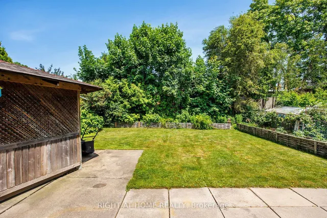 Additional image 32 of 30 Hawthorne Rd