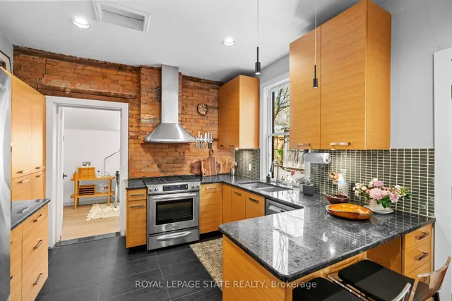 Additional image 20 of 248 Bold St