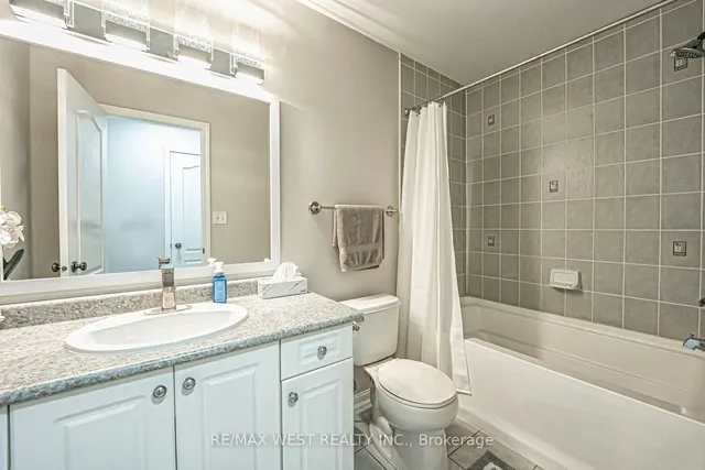 Additional image 44 of 3050 Rotary Way Unit 4