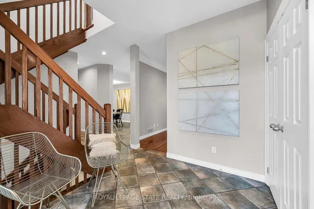 Additional image 3 of 63 Benvenuto Cres