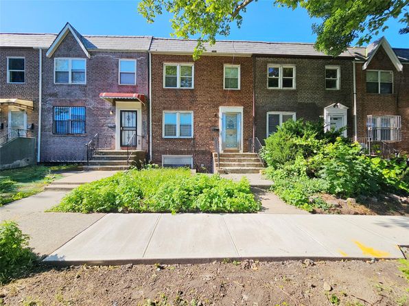 13518 Horace Harding Expressway, Flushing, NY 11367