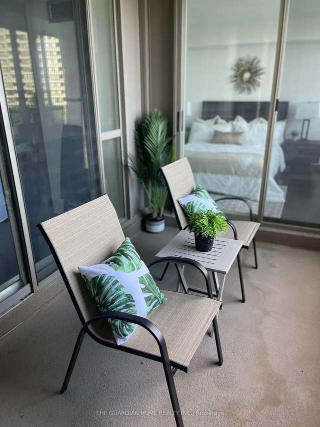 Additional image 9 of 175 bamburgh Circ Unit 707