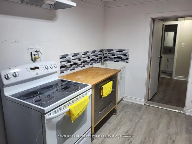 Additional image 6 of 22 colonial Crt
