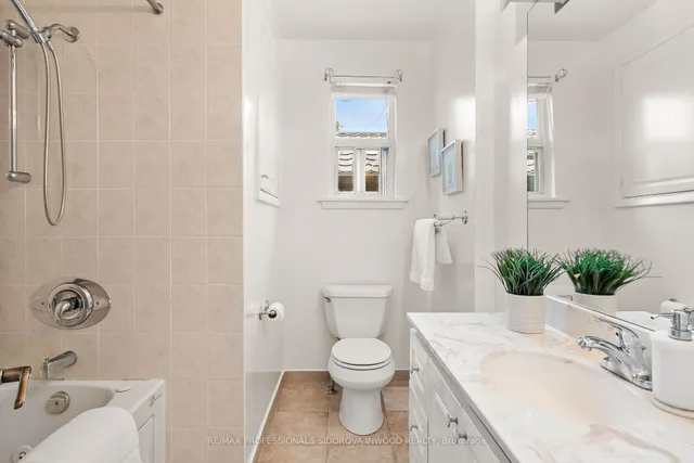 Additional image 23 of 34 Dewitt Rd