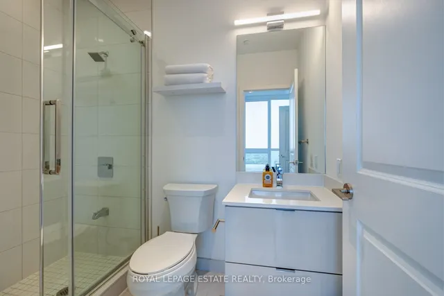 Additional image 18 of 395 Bloor St Unit 2805