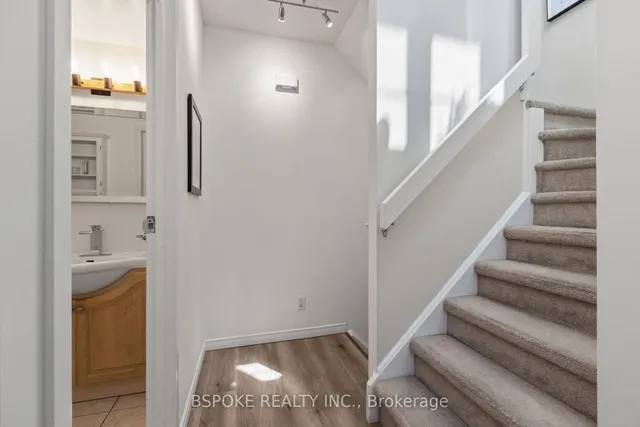 Additional image 18 of 46 Western Battery Rd Unit 834