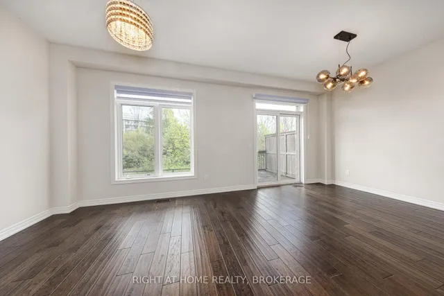 Additional image 16 of 71 Southshore Cres