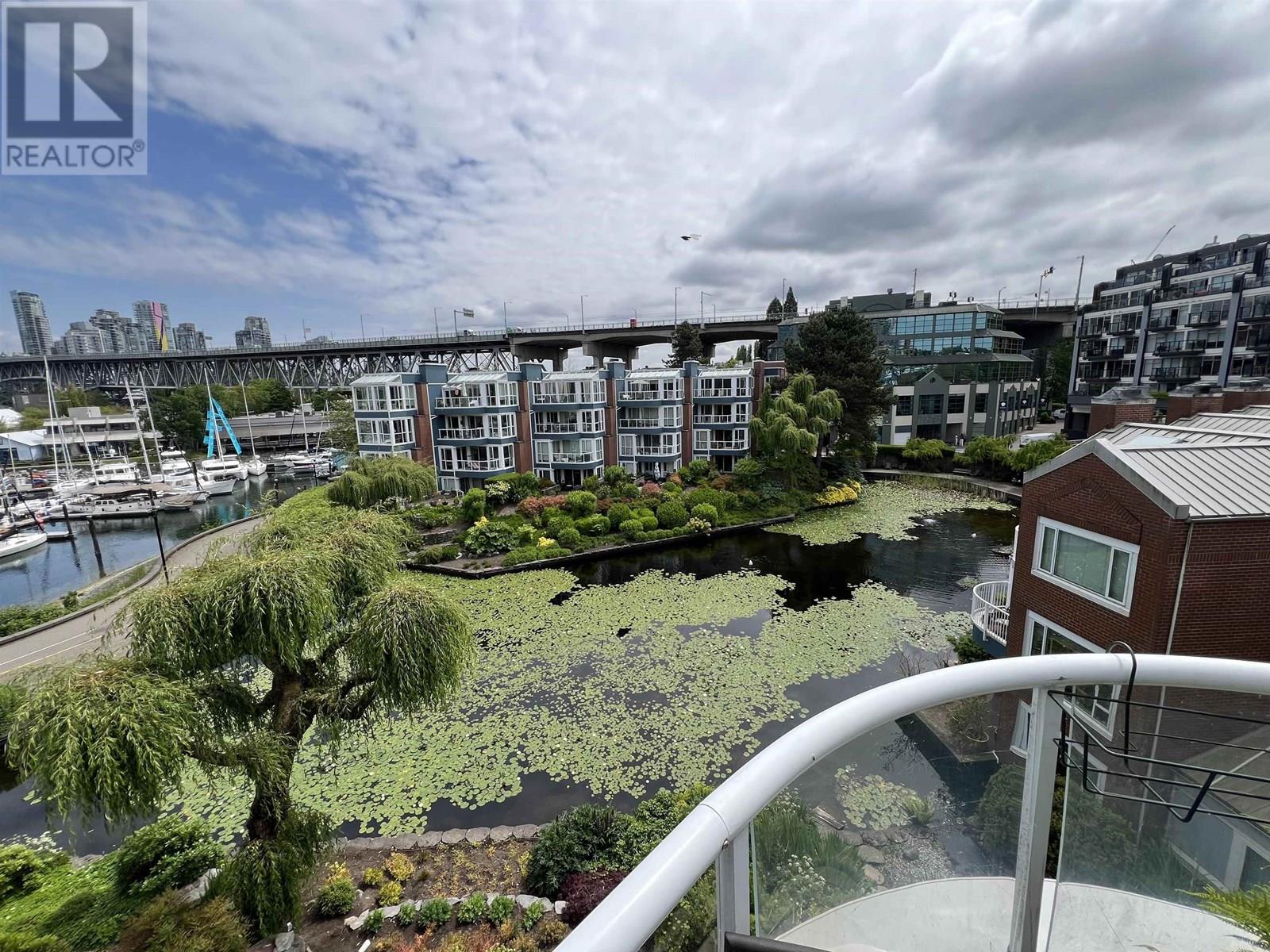 404 1551 MARINER WALK|Vancouver, British Columbia V6J4X9